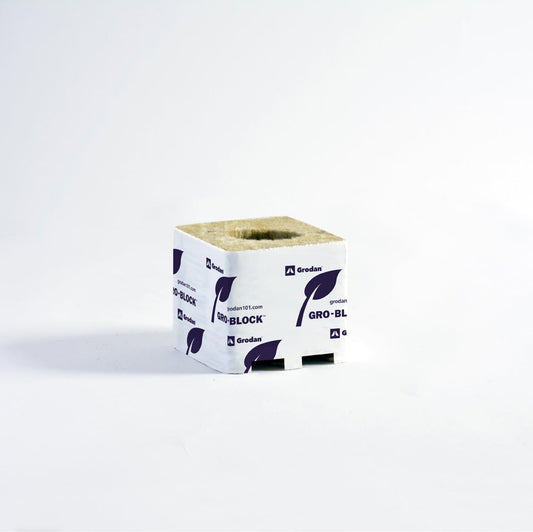 Grodan Gro Block Improved Small 3" GR4 w/ hole 3"x3"x2.6"